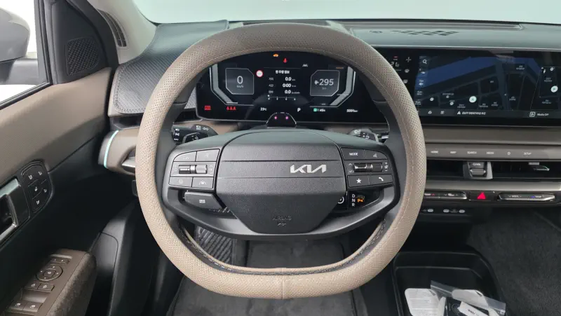Kia EV4