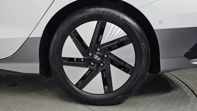 Hyundai Ioniq 6