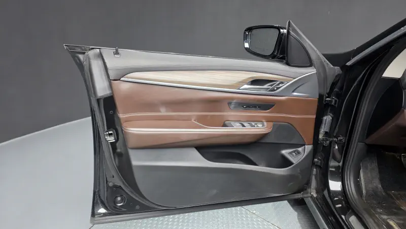 Купить BMW 6-Series Gran Turismo Gyeonggi из Кореи