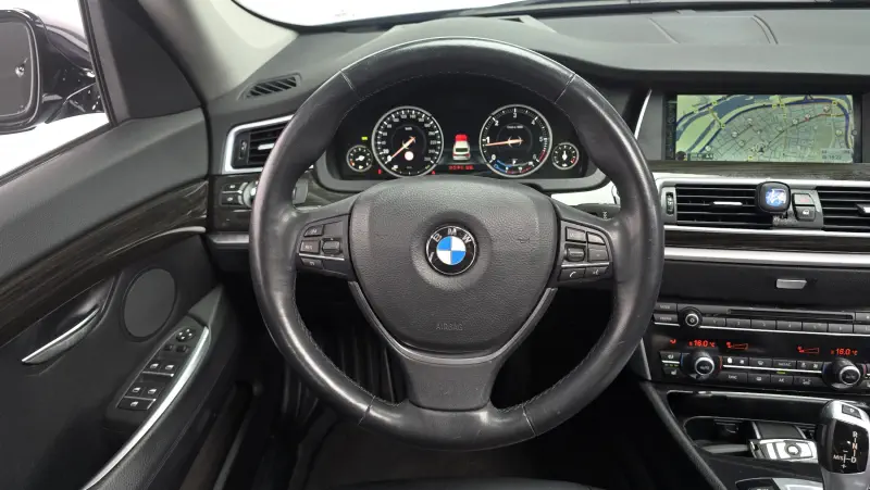 BMW 5-Series Gran Turismo