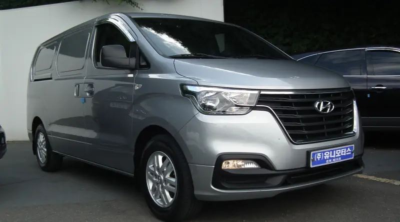 Hyundai Grand Starex