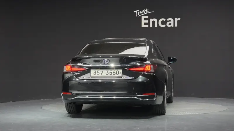 Lexus ES300h