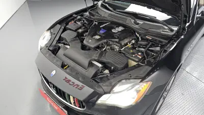 Maserati Quattroporte