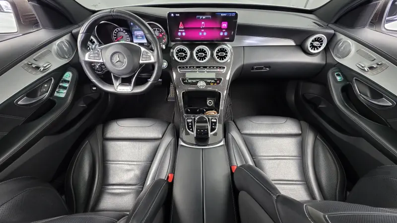 Mercedes-Benz C-Class