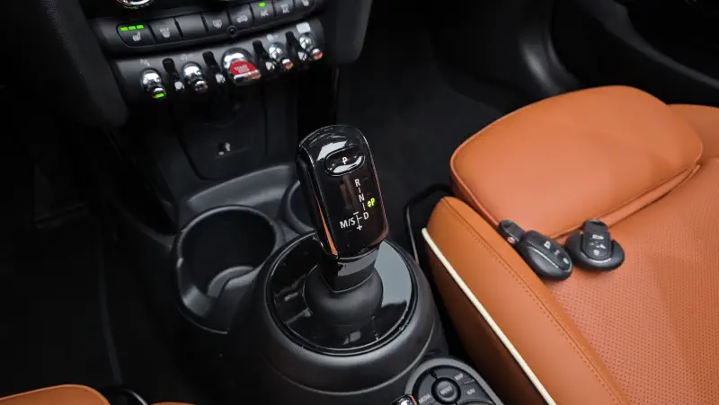MINI Cabrio