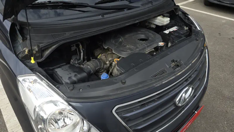 Hyundai Grand Starex