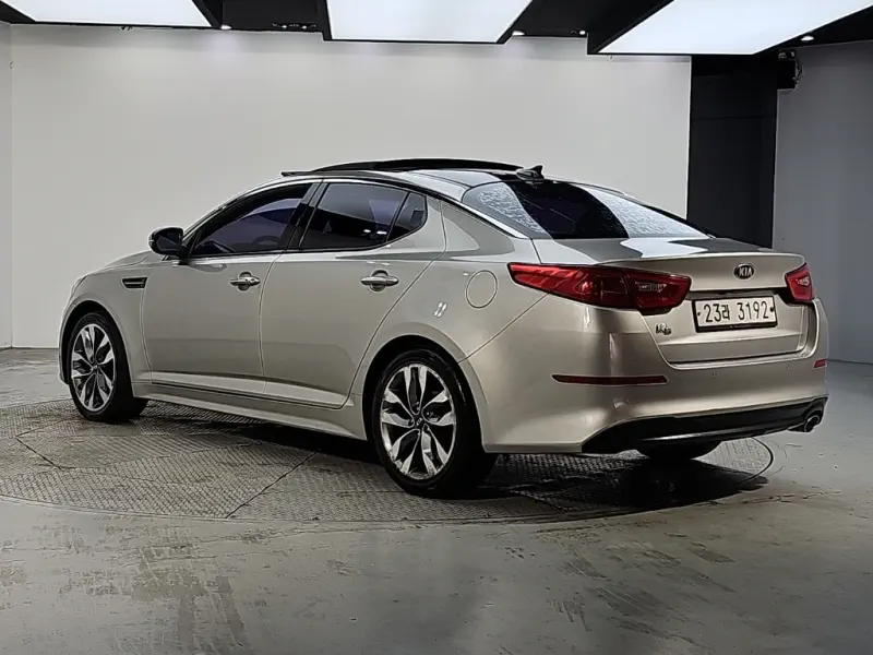 Kia K5