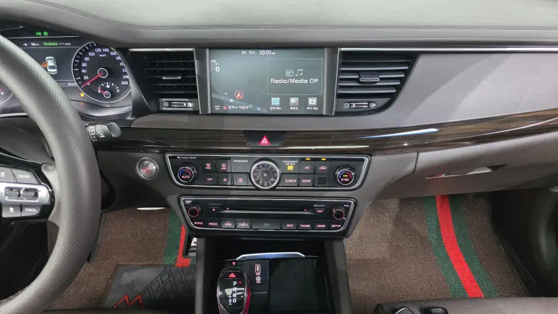 Kia K7