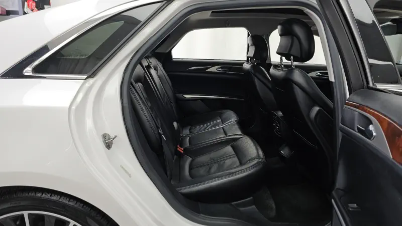 Lincoln Mkz