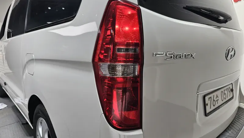 Hyundai Grand Starex