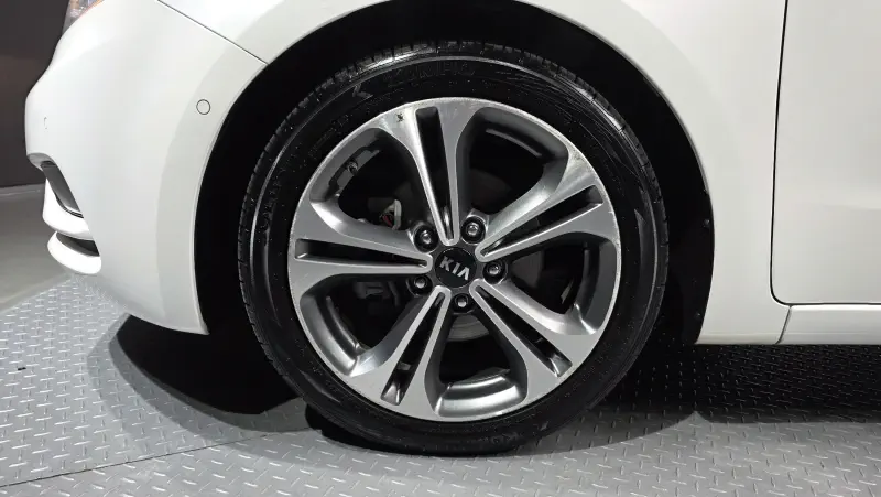 Kia K3
