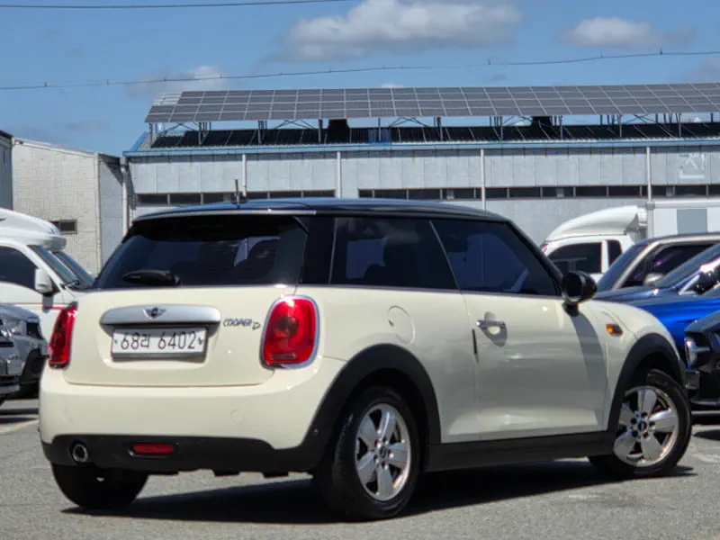 Купить MINI Hatch Busan из Кореи