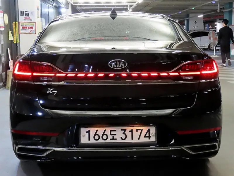 Kia K7