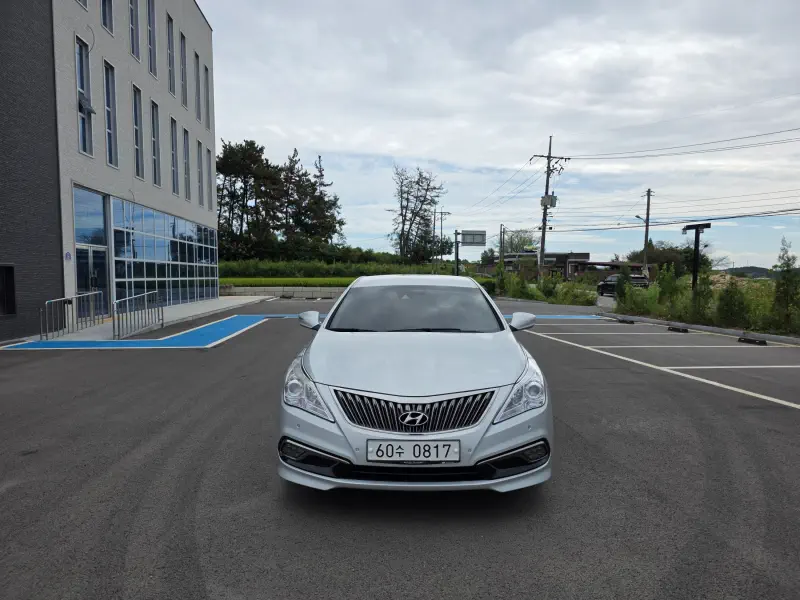 Hyundai Grandeur