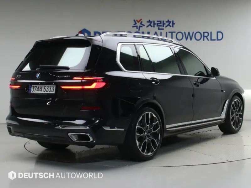 BMW X7