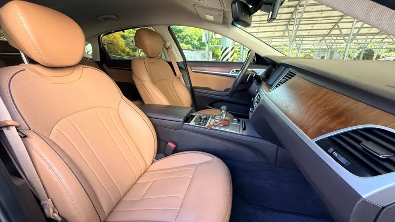Genesis G80
