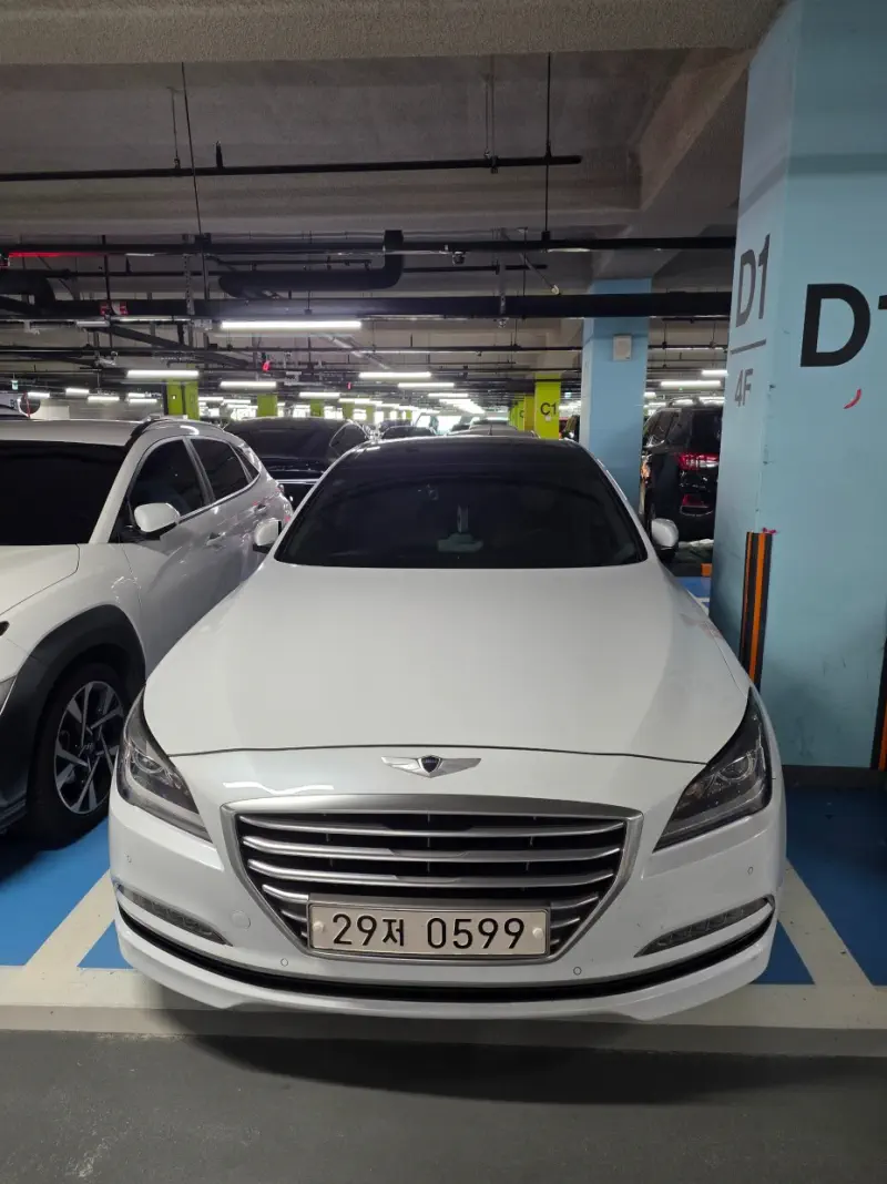 Hyundai Genesis