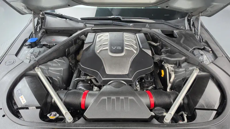 Genesis EQ900