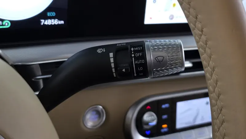Genesis GV60