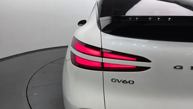 Genesis GV60