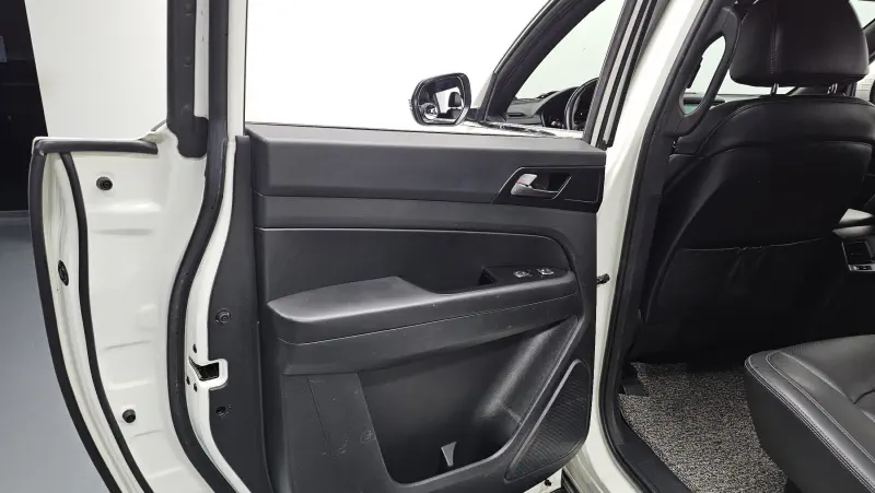 SsangYong Rexton Sports