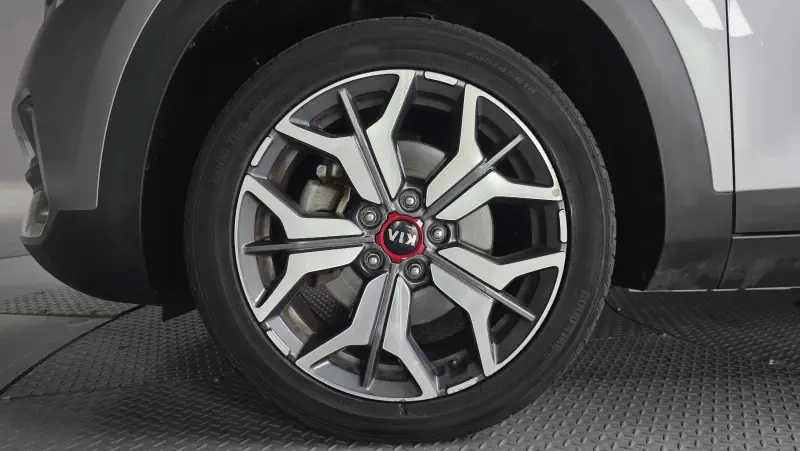 Купить Kia Seltos Jeonbuk из Кореи