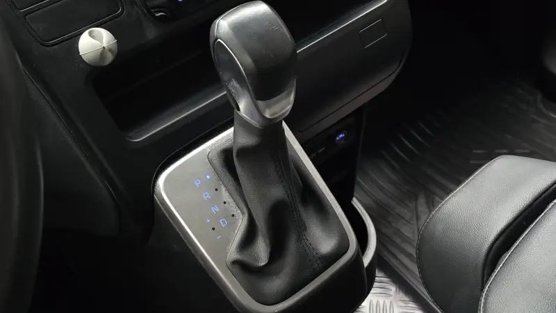 Купить Hyundai Staria Gyeonggi из Кореи