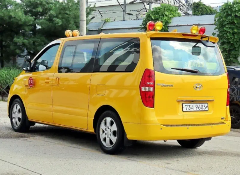 Hyundai Grand Starex