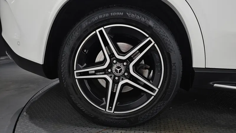 Mercedes-Benz GLE-Class