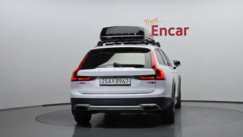 Volvo V90
