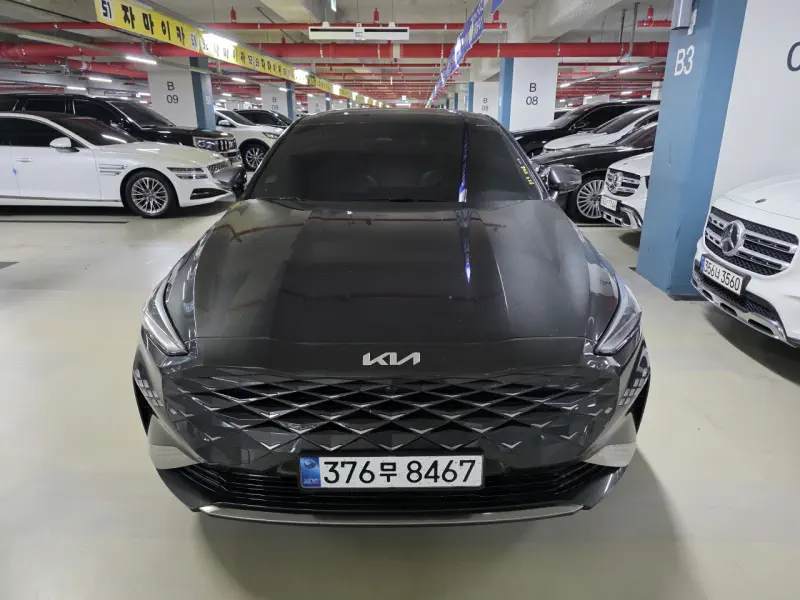 Kia K8