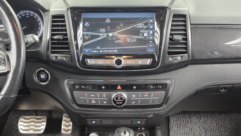 SsangYong Rexton Sports Khan