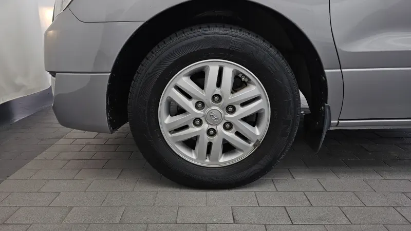 Hyundai Grand Starex