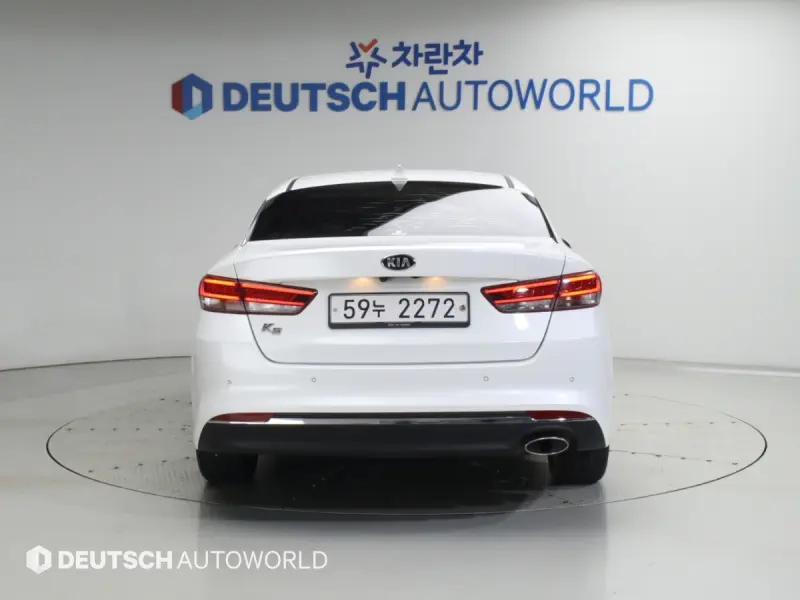 Kia K5