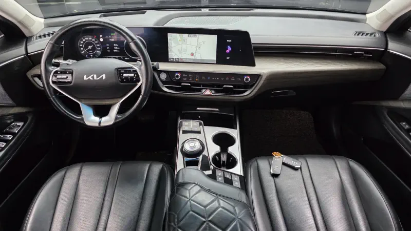 Kia K8