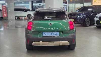 MINI Aceman