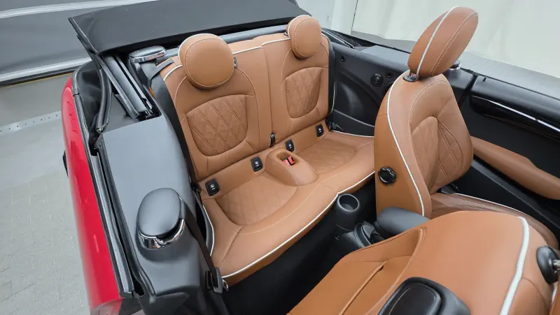 MINI Cabrio