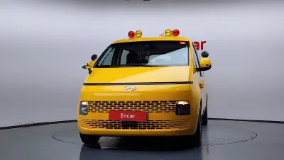 Hyundai Staria 3