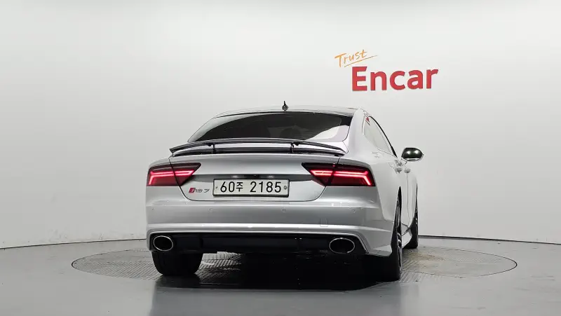 Audi S7