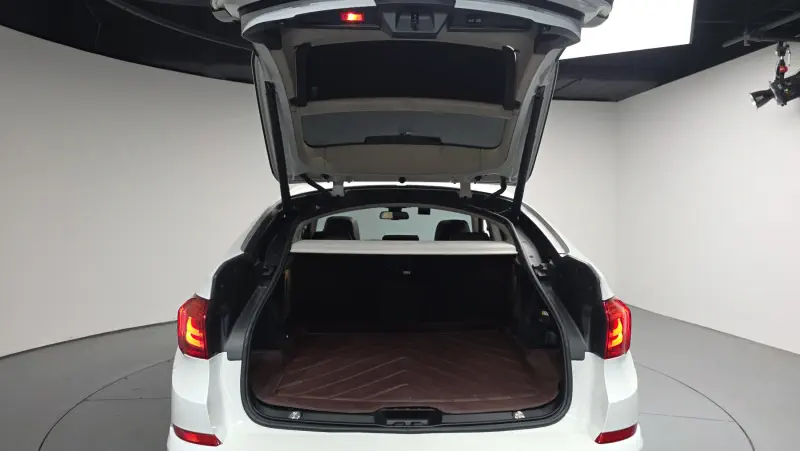 BMW 5-Series Gran Turismo
