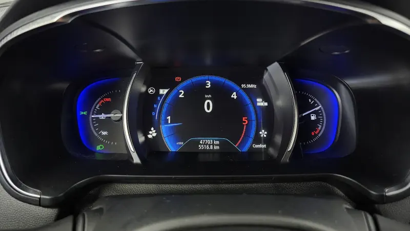 Renault Samsung SM6