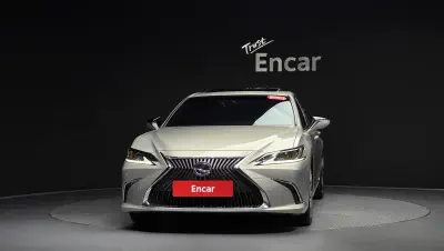 Lexus ES300h