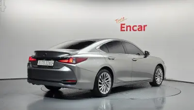 Lexus ES300h