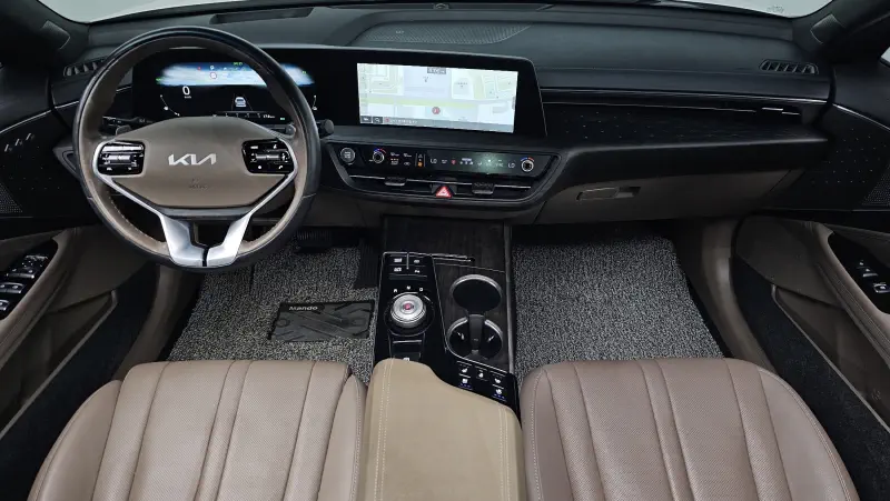 Kia K8