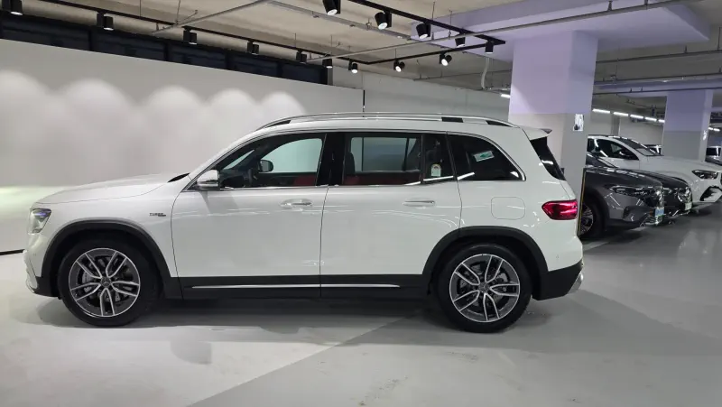 Mercedes-Benz GLB-Class