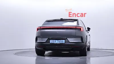 Polestar 4