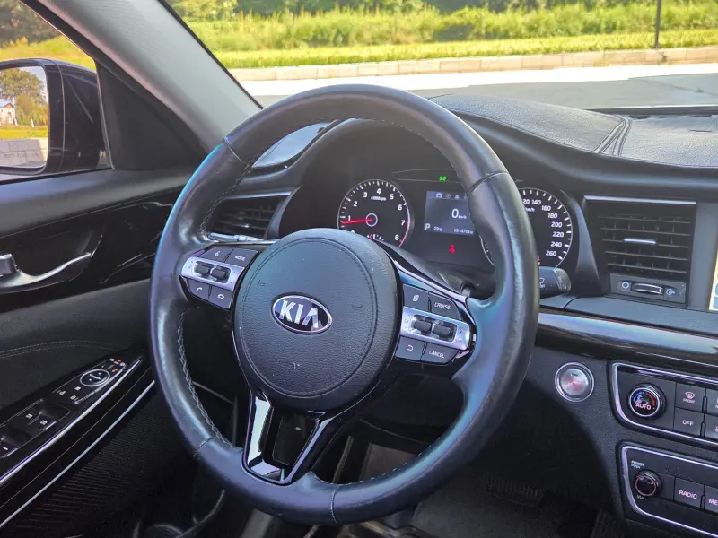Kia K7