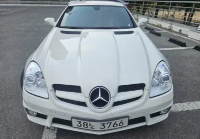 Mercedes-Benz SLK-Class