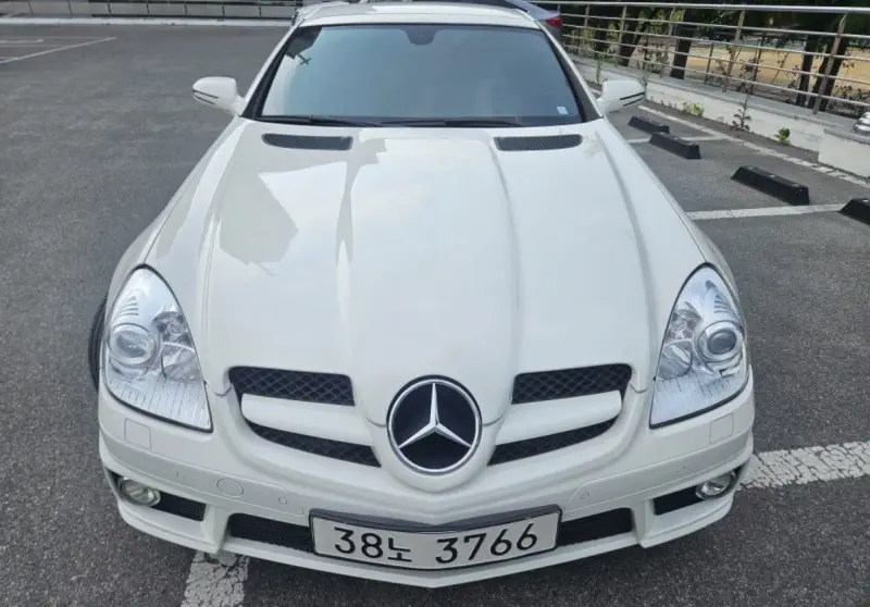 Mercedes-Benz SLK-Class
