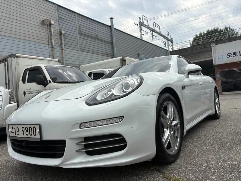 Porsche Panamera